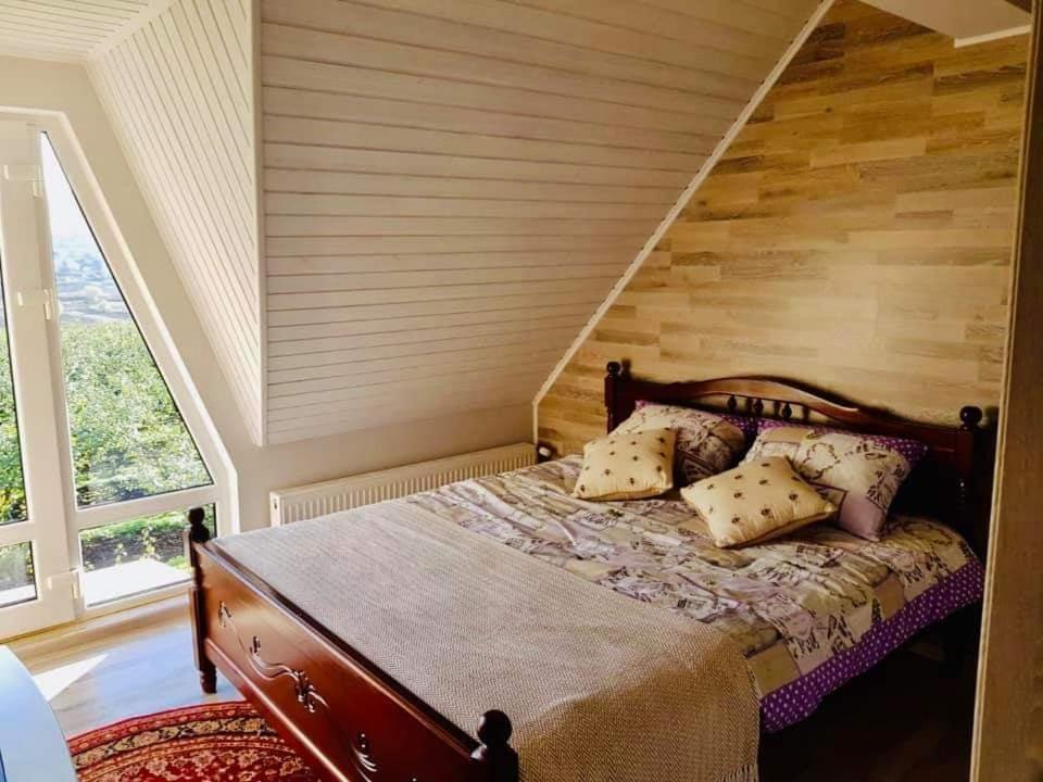 Conacul Mierii Villa Straseni Bagian luar foto